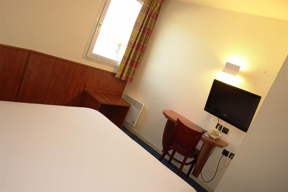 Brit Hotel Orleans St Jean De Braye - L'Antares Saint-Jean-de-Braye Zewnętrze zdjęcie
