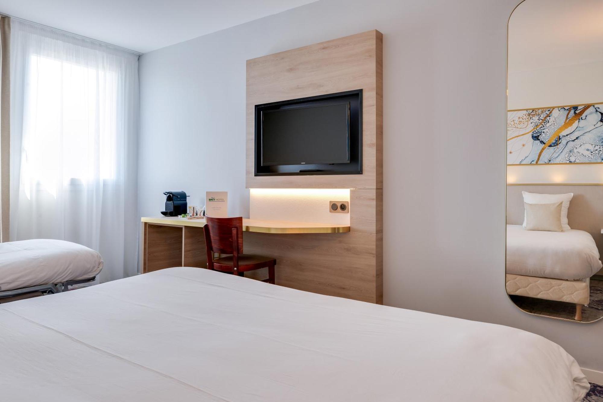 Brit Hotel Orleans St Jean De Braye - L'Antares Saint-Jean-de-Braye Zewnętrze zdjęcie