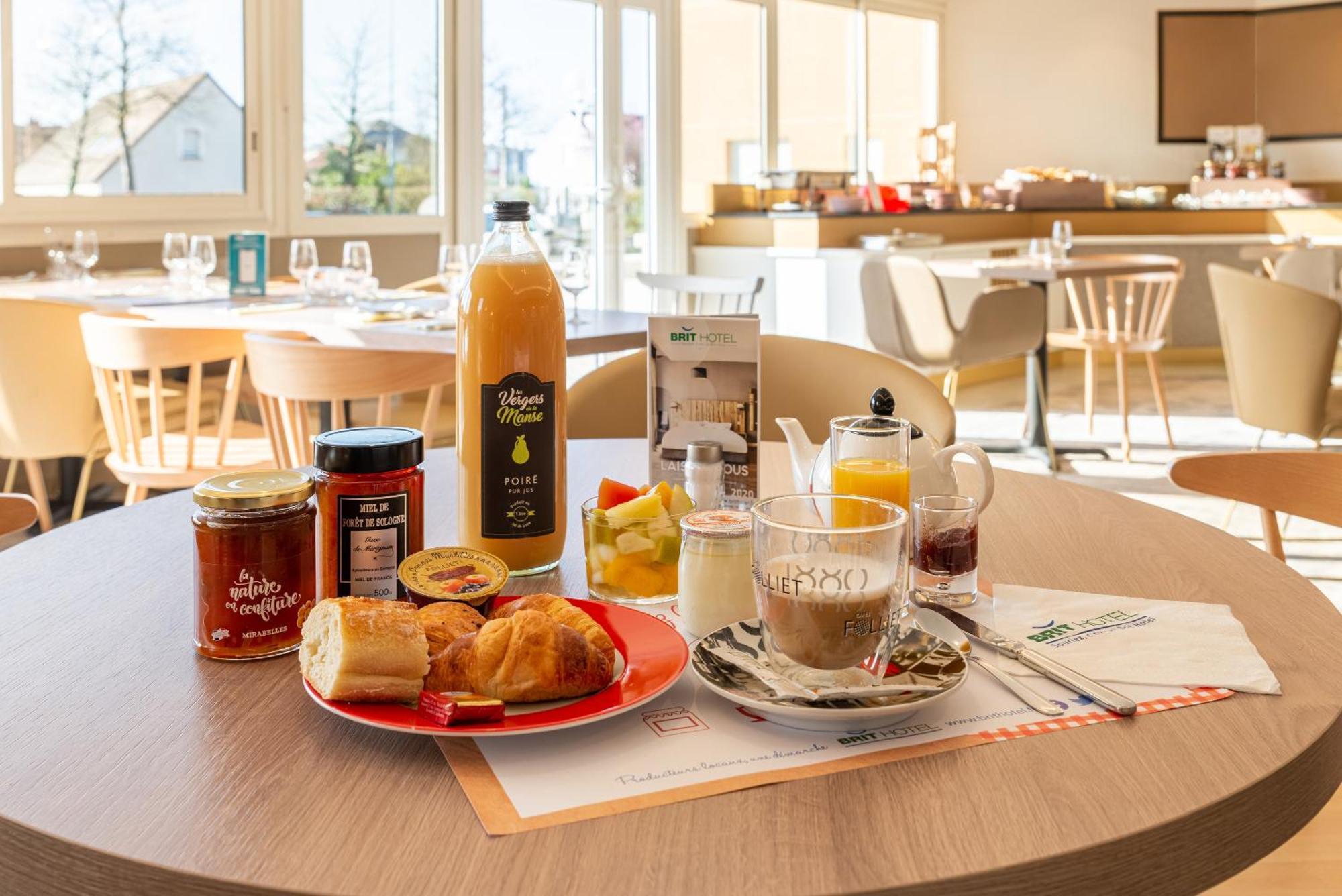Brit Hotel Orleans St Jean De Braye - L'Antares Saint-Jean-de-Braye Zewnętrze zdjęcie